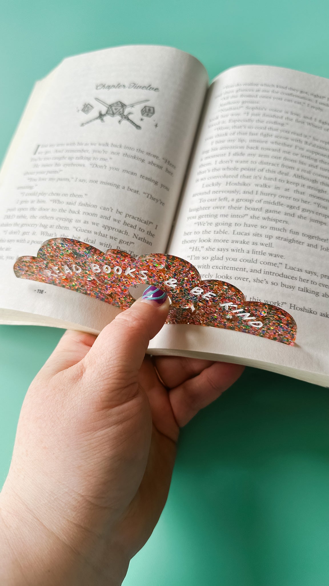 Read Books & Be Kind Page Spreader